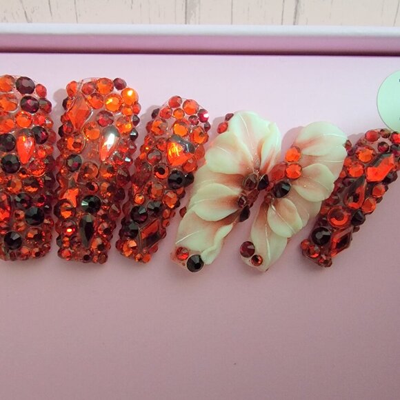 10 pcs Red Rose Victorian Style Fingernails - Picture 8 of 10